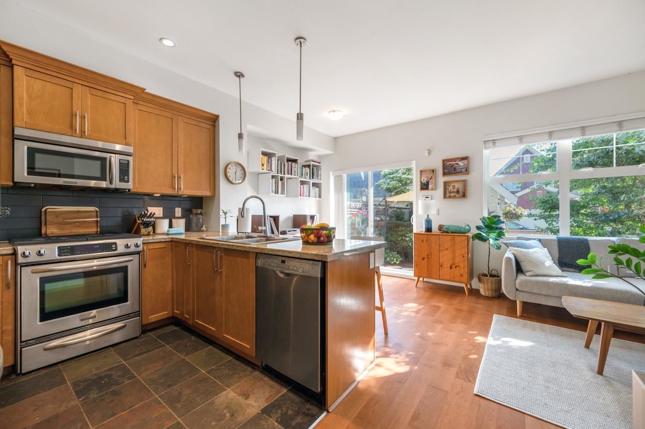 Listing Image 10