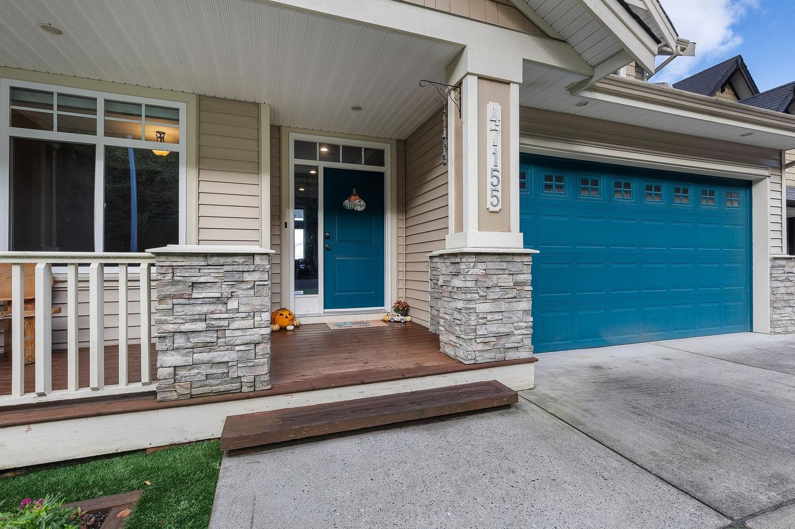 Listing Image 8