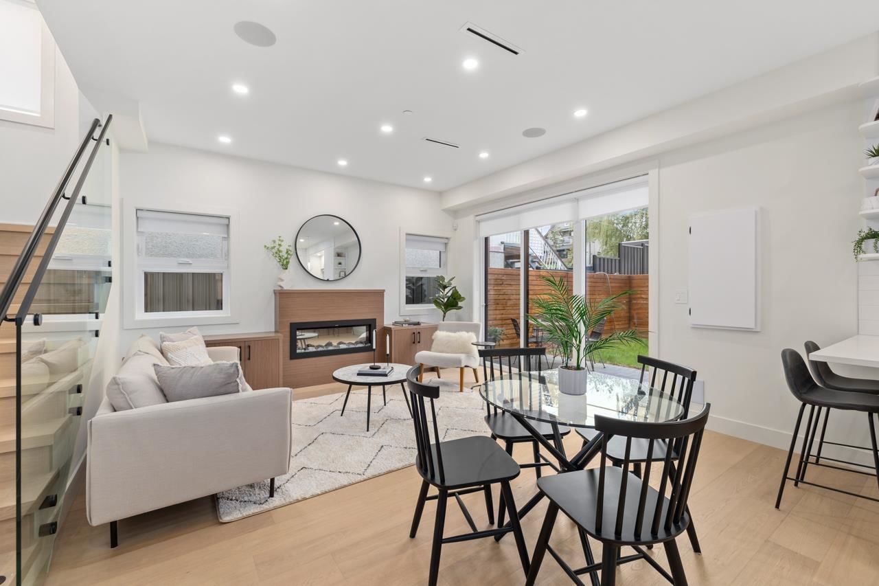 Listing Image 11
