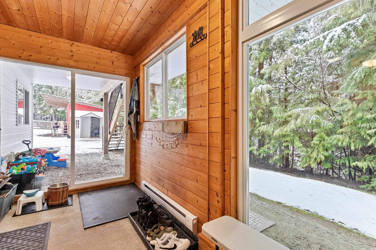 Listing Image 15