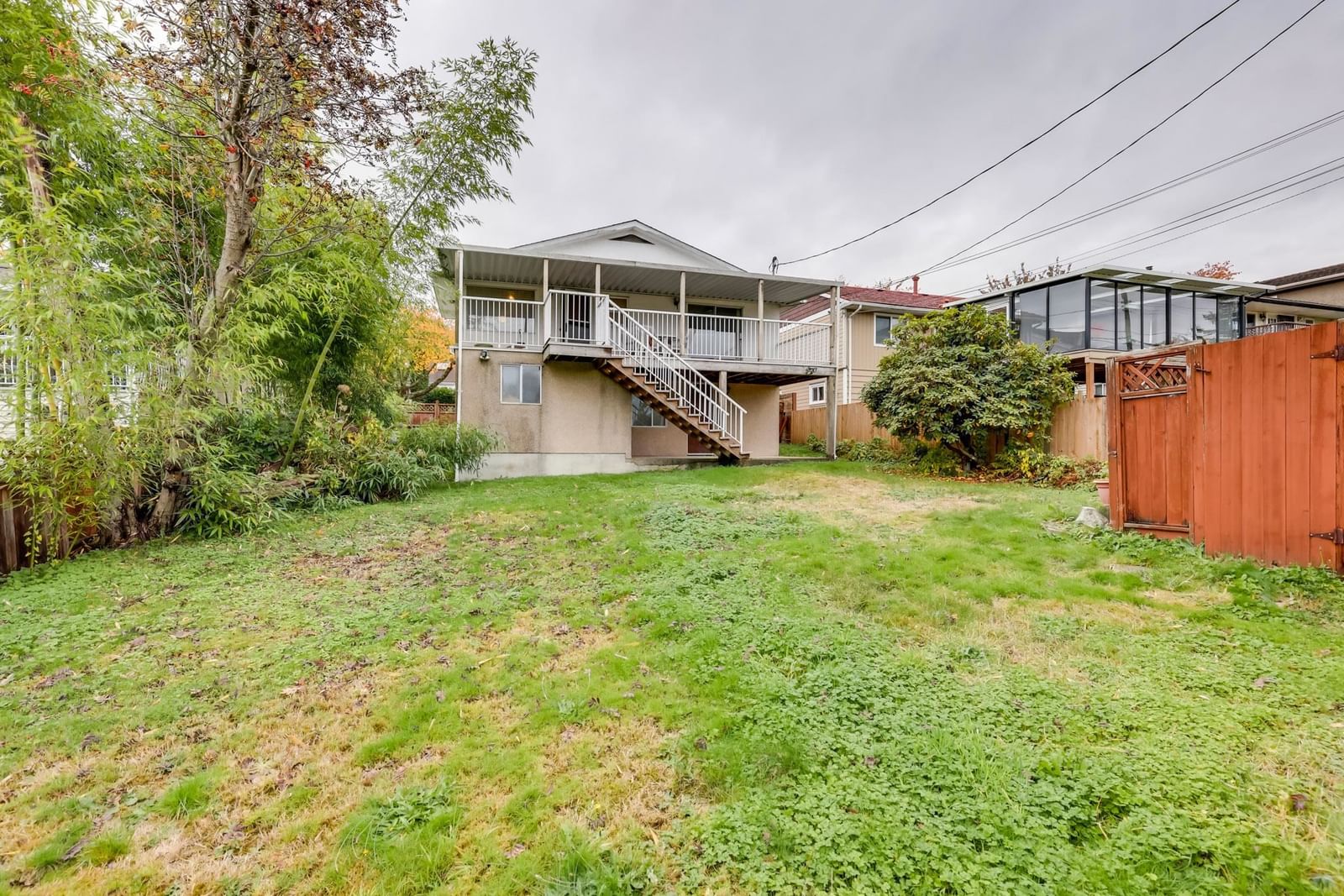 Listing Image 5