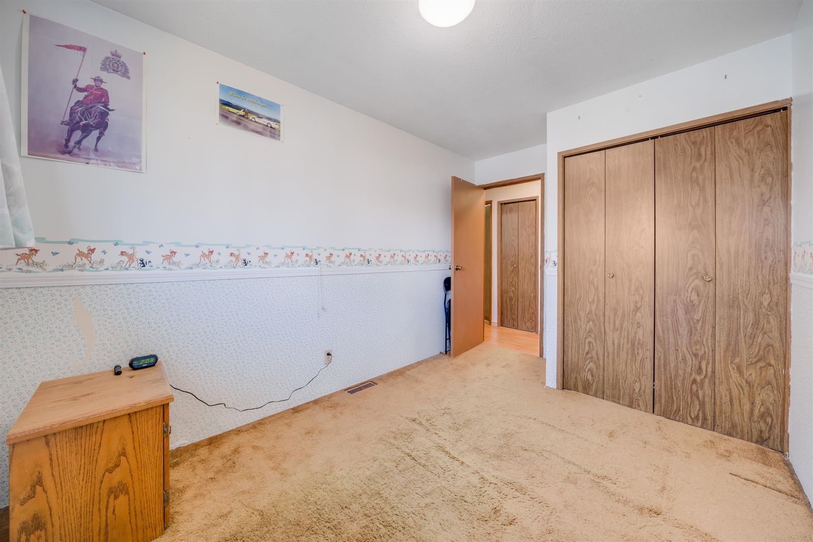Listing Image 17