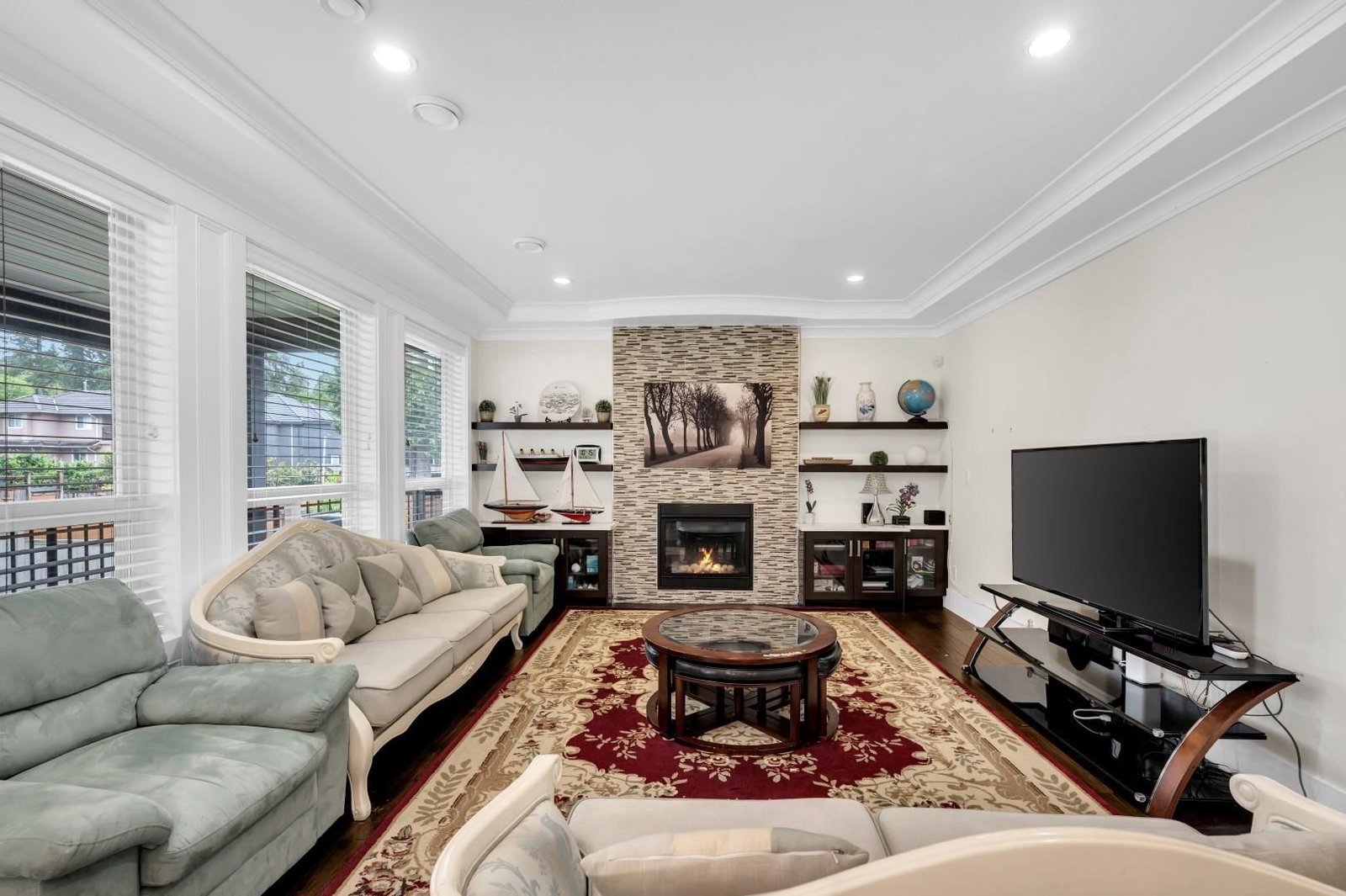 Listing Image 15