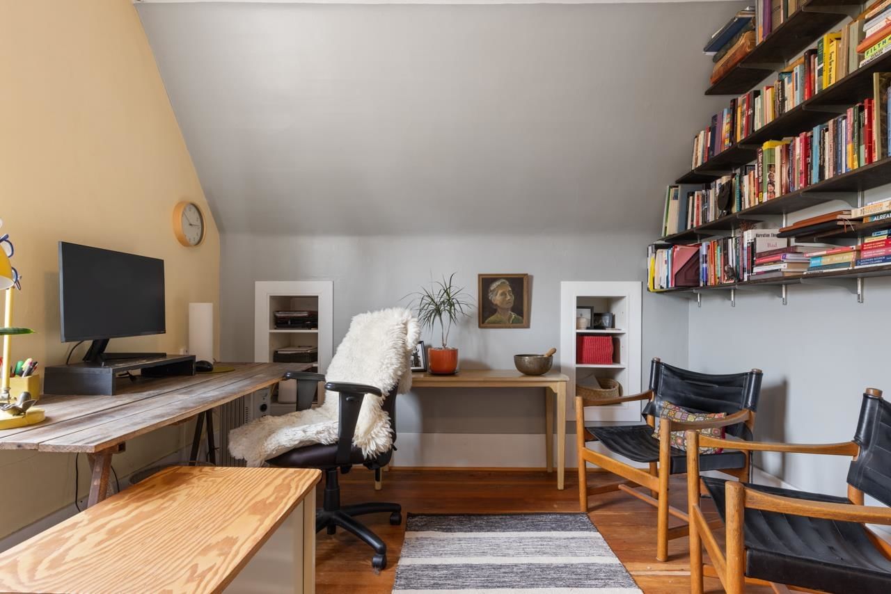 Listing Image 20