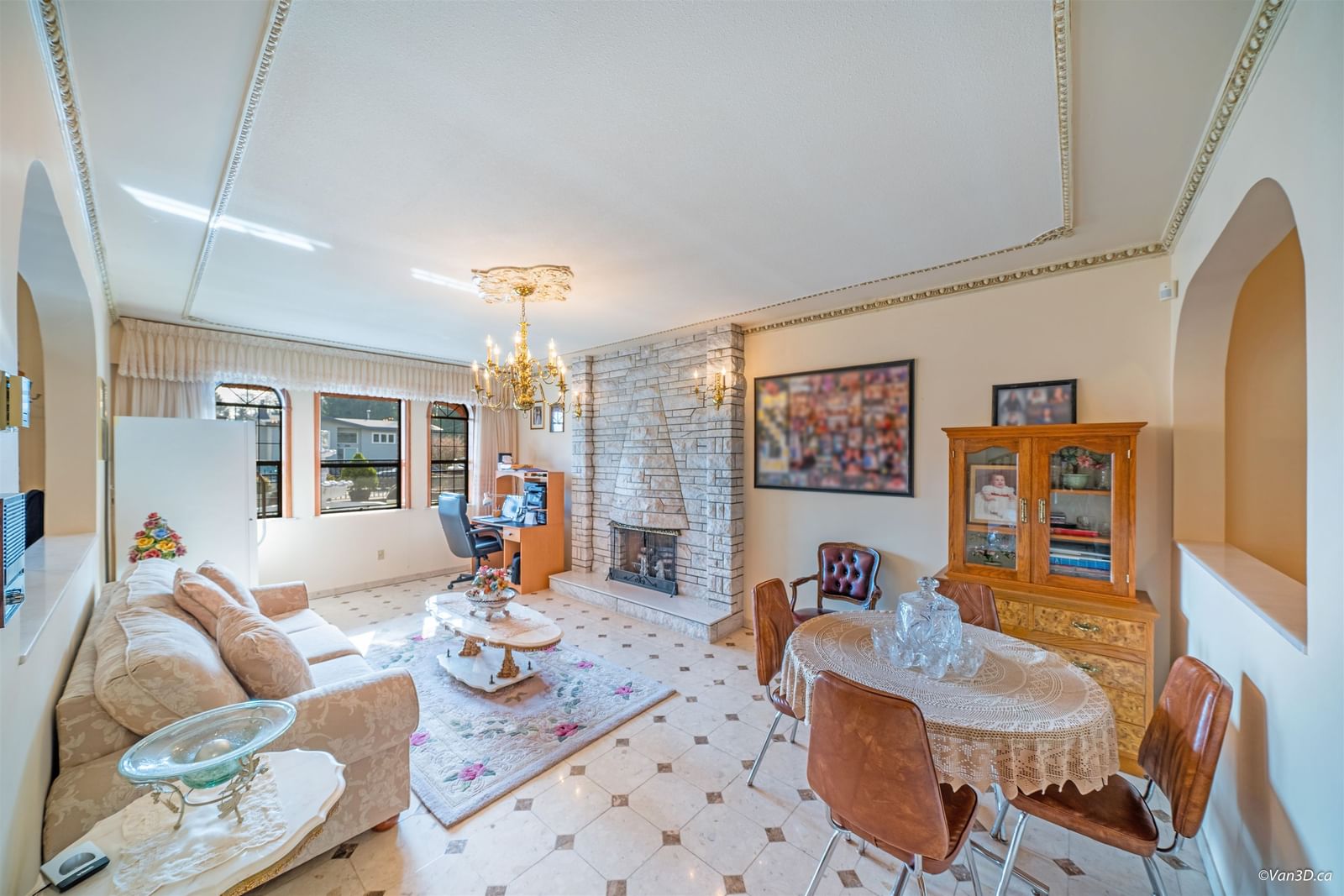 Listing Image 12