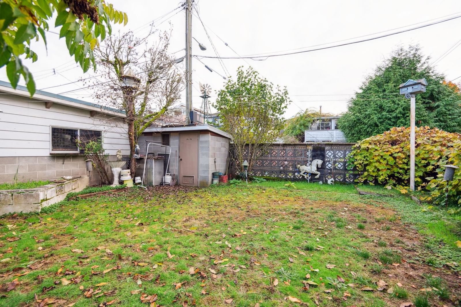 Listing Image 32