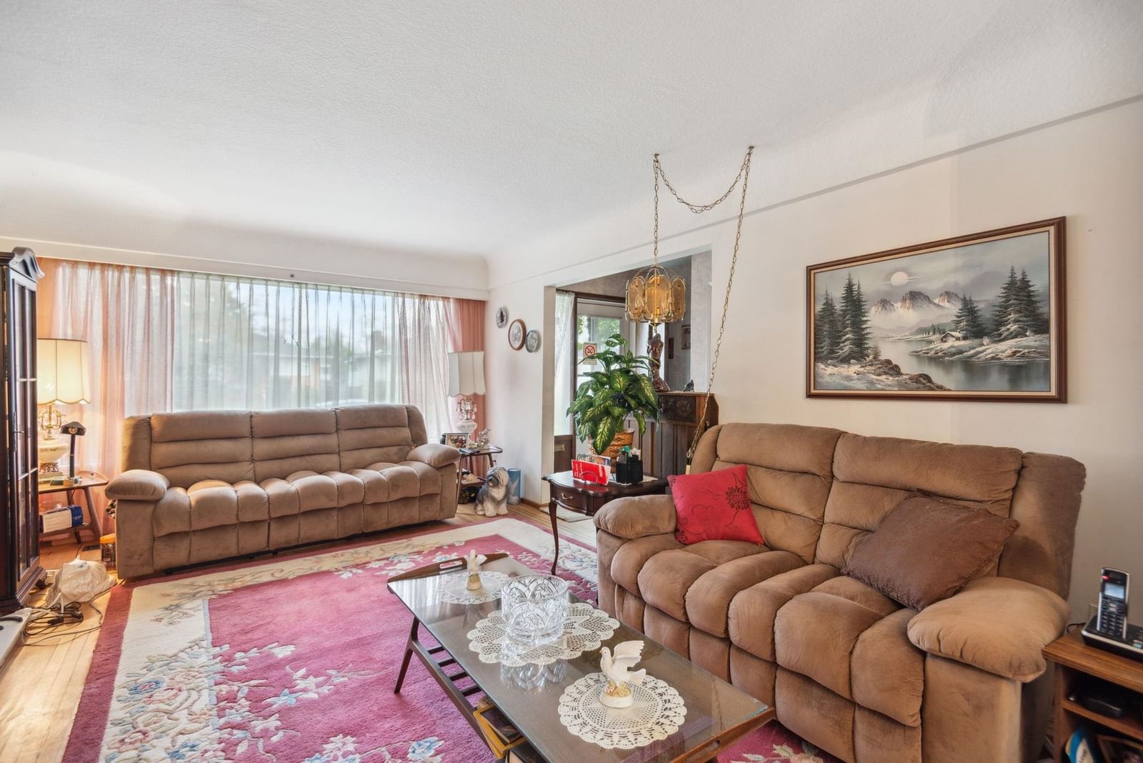 Listing Image 6