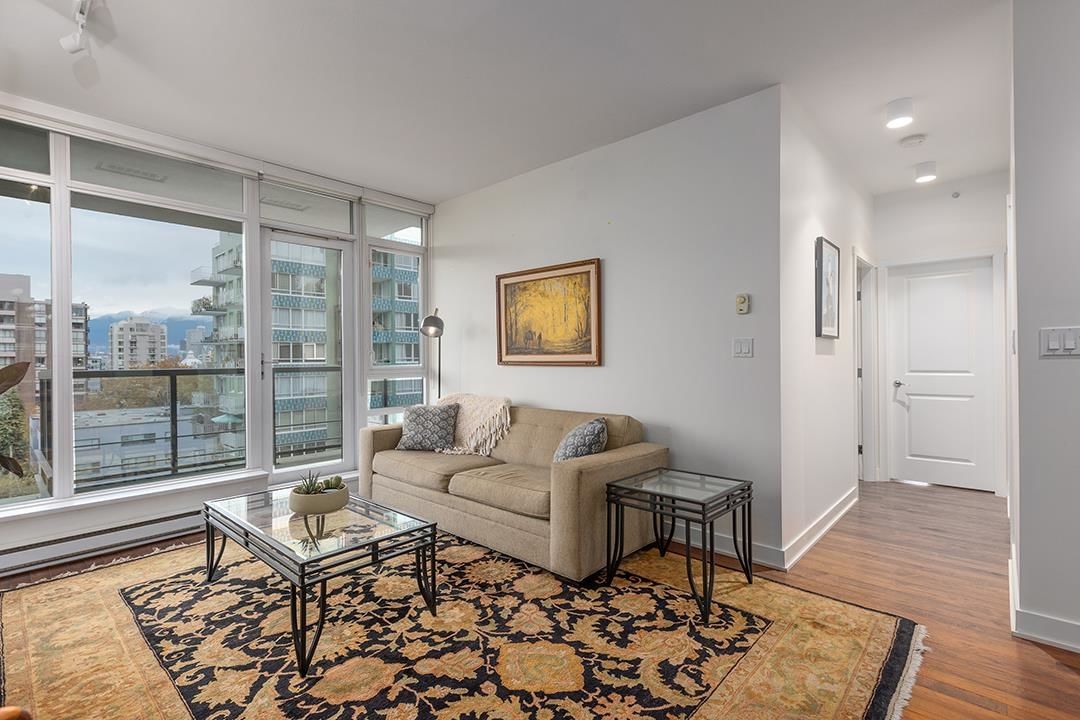 Listing Image 11