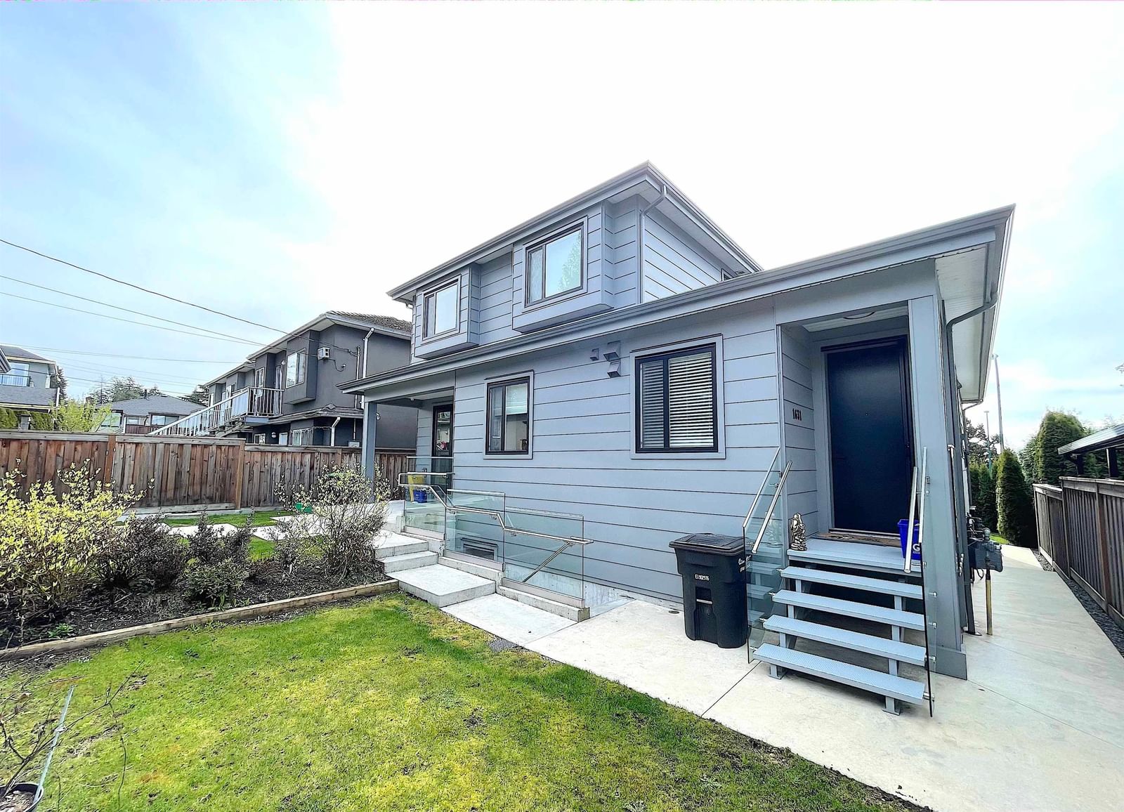 Listing Image 23