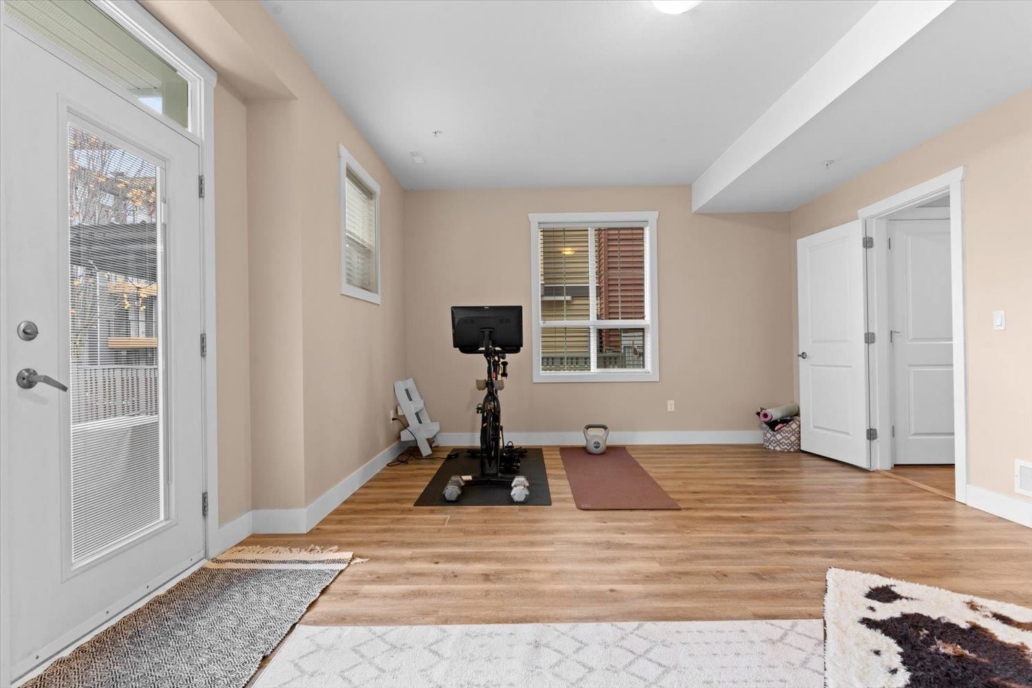 Listing Image 27