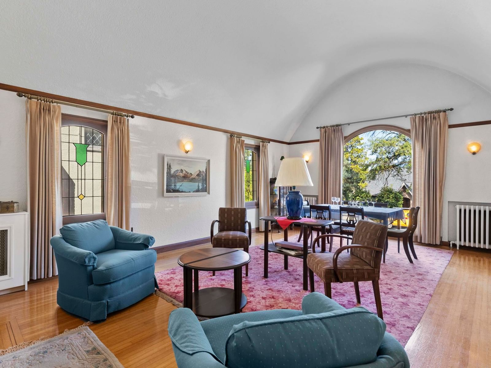Listing Image 11