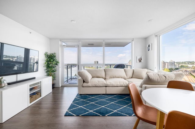 1502 - 988 Quayside Drive
