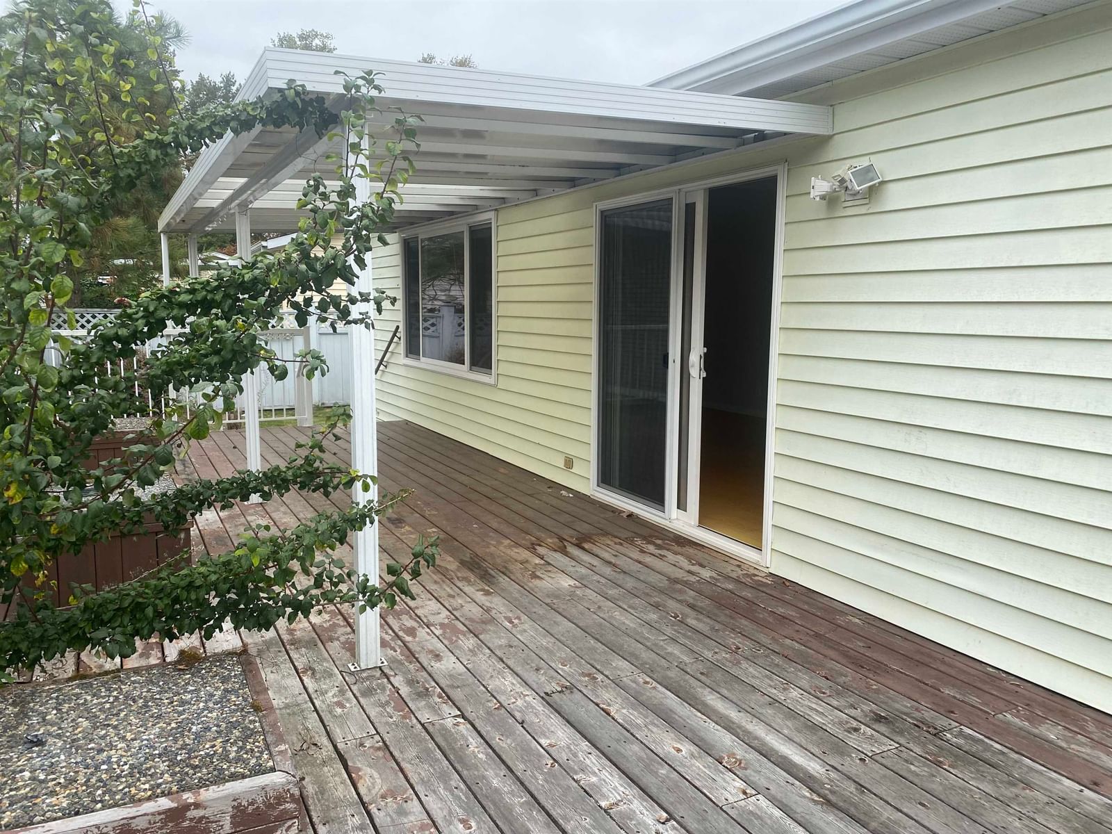 Listing Image 17