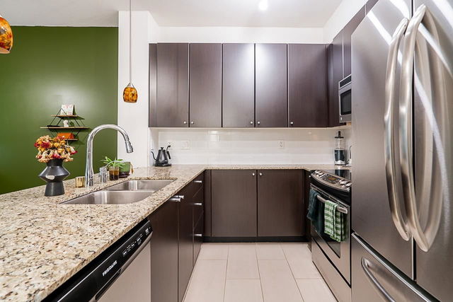 302 - 245 Ross Drive