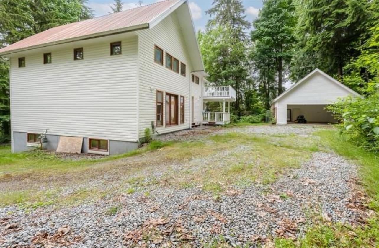 Listing Image 22