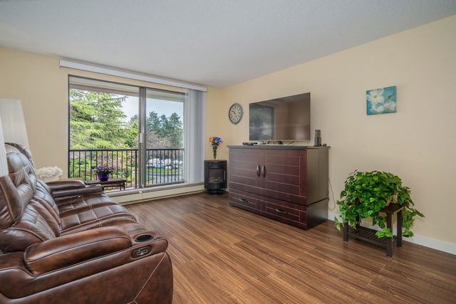 213 - 1760 Southmere Crescent