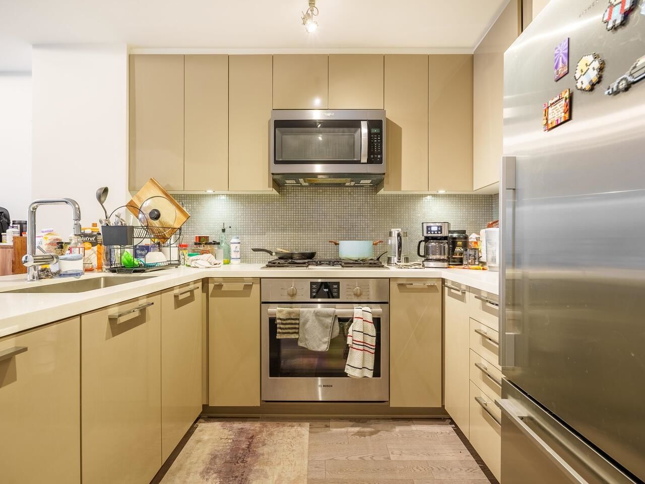 Listing Image 14
