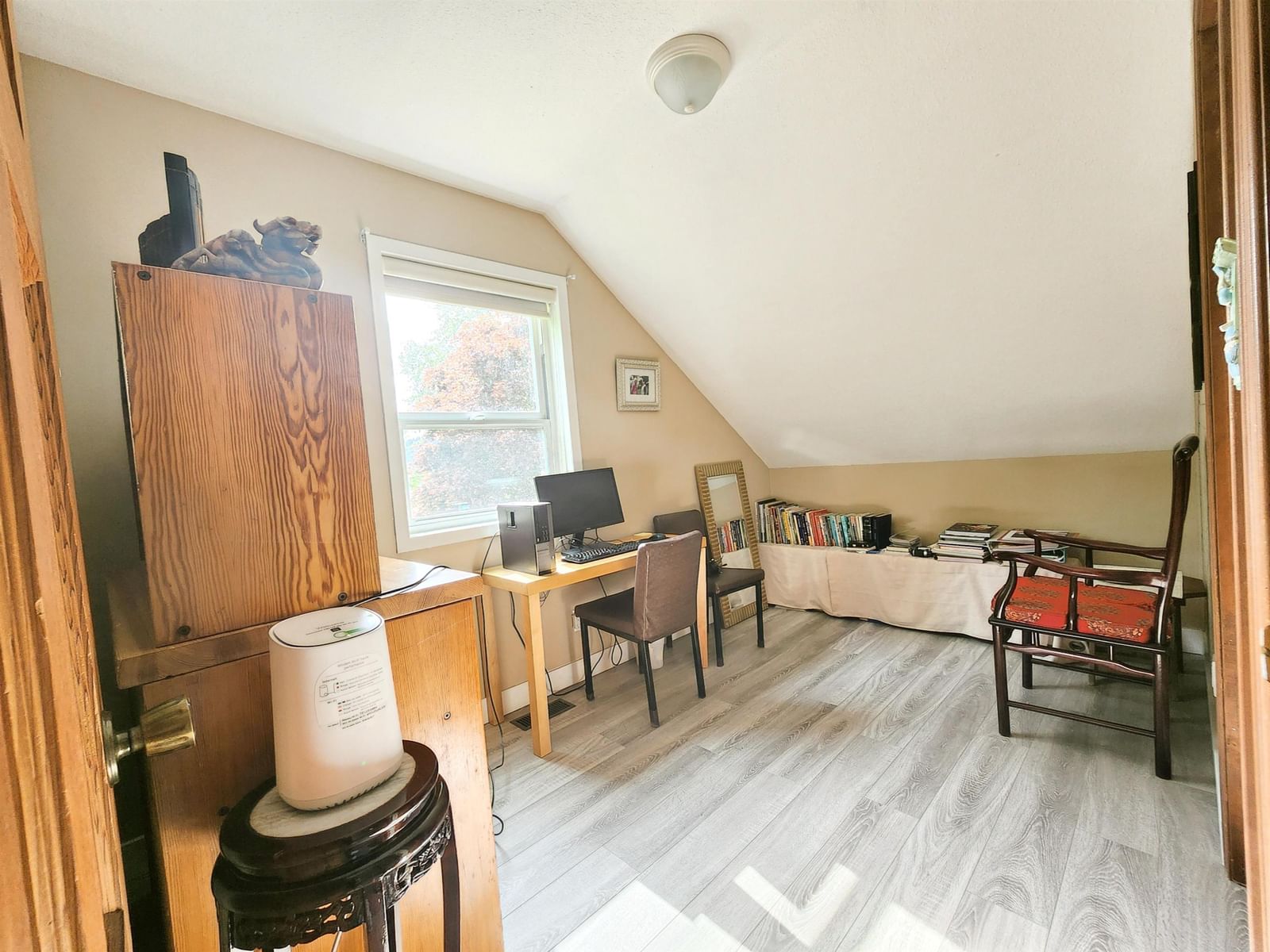 Listing Image 22