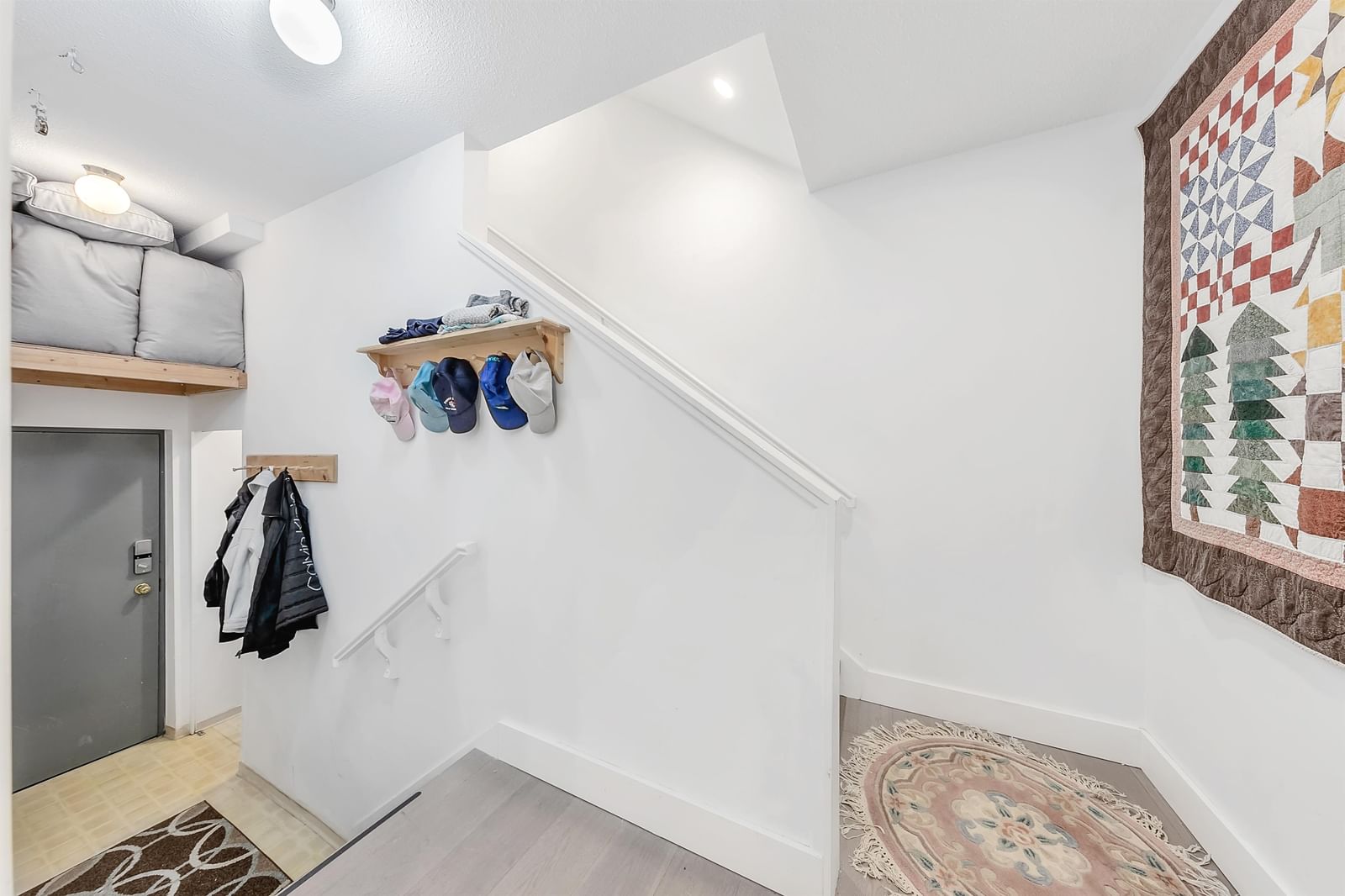 Listing Image 17
