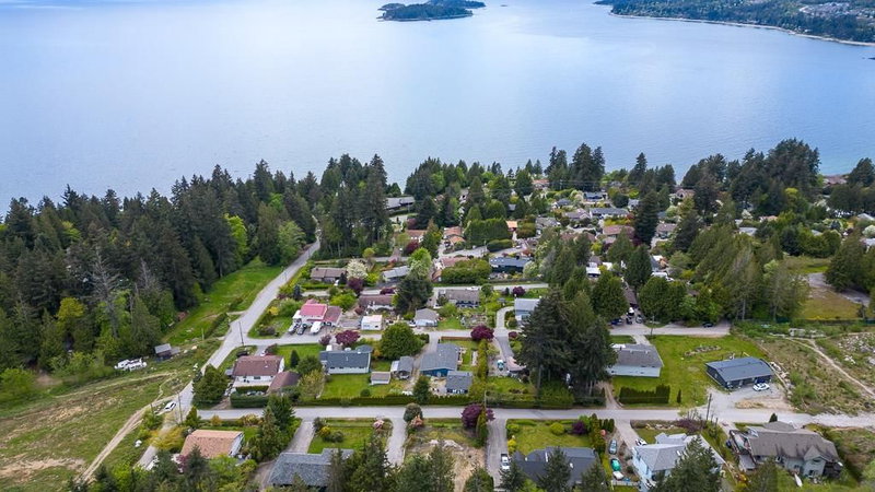 5112 Pam Road, Sechelt, V7Z 0G6 | Image 3