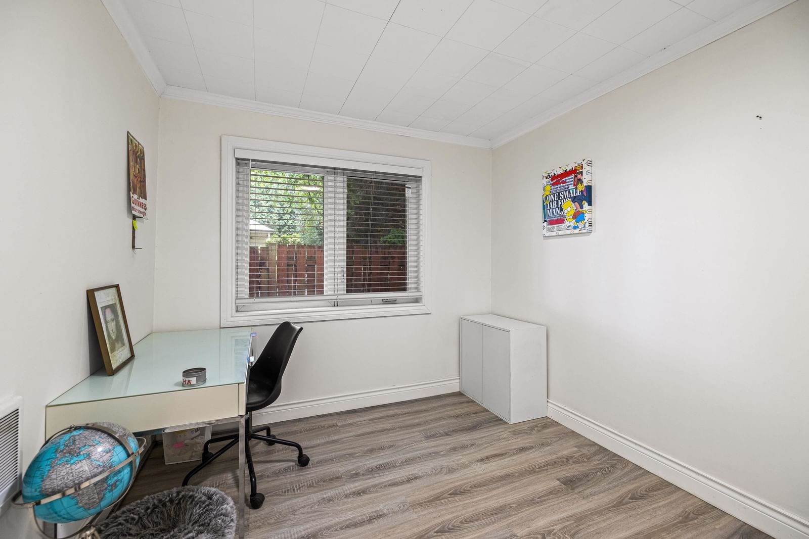 Listing Image 16