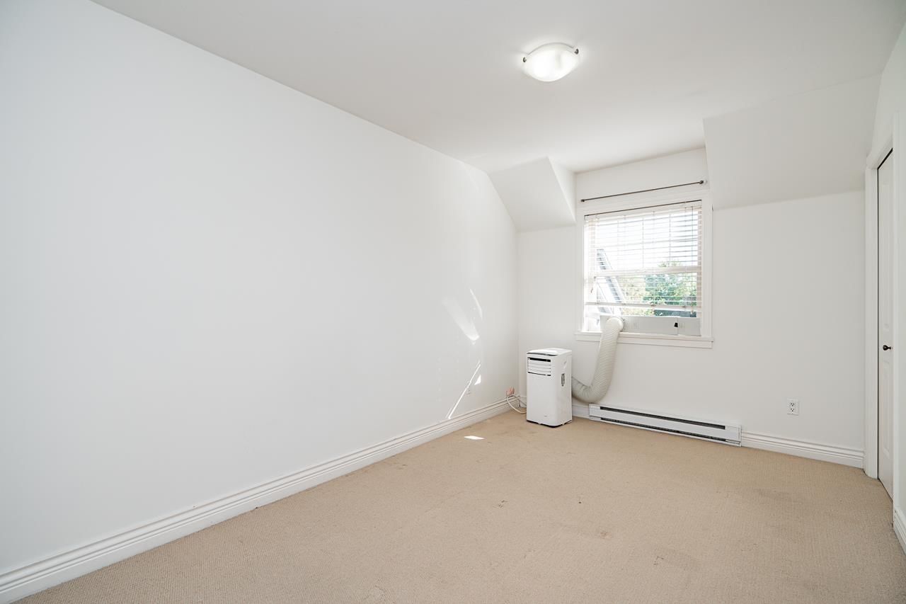 Listing Image 30