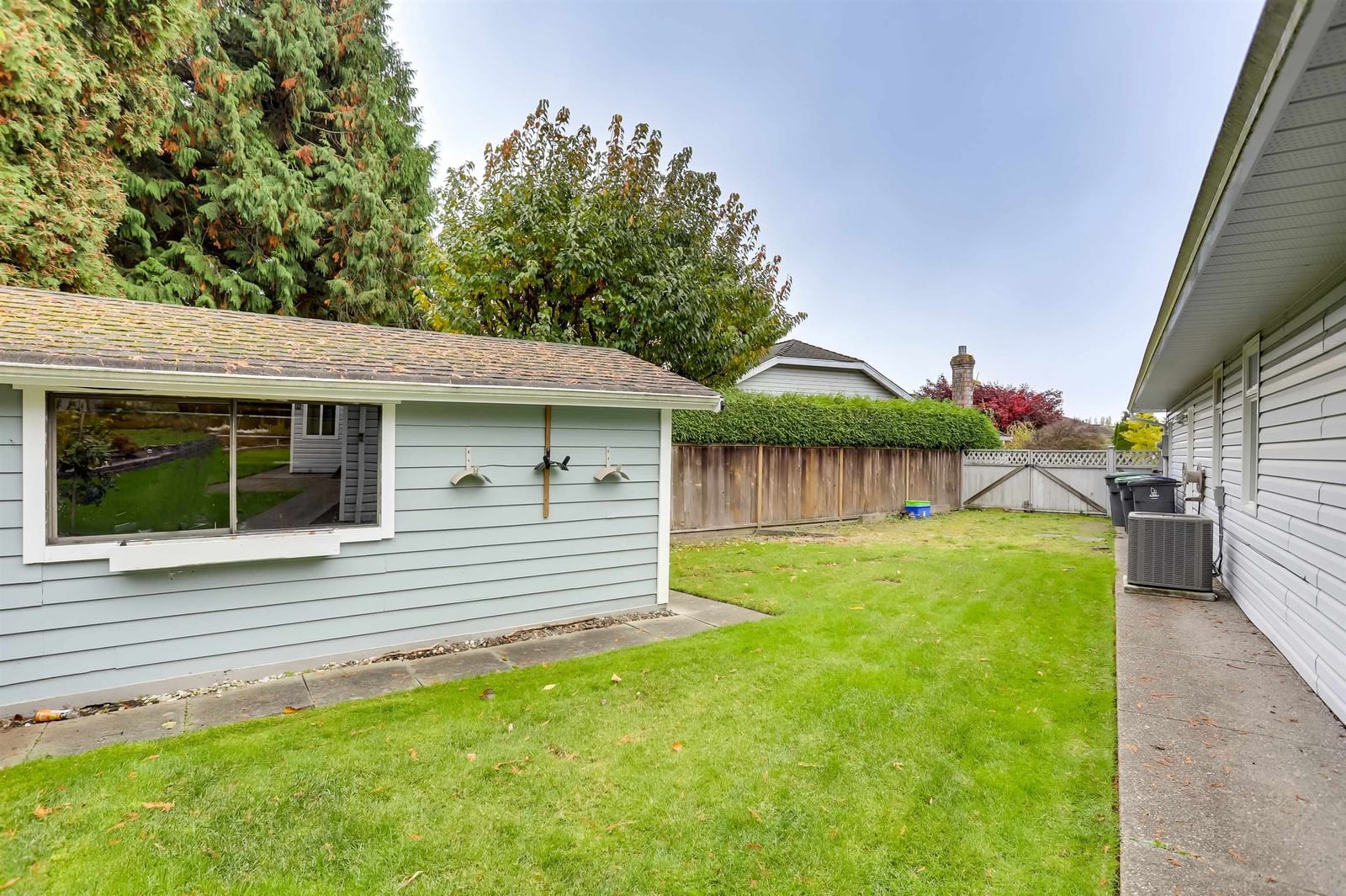 Listing Image 25