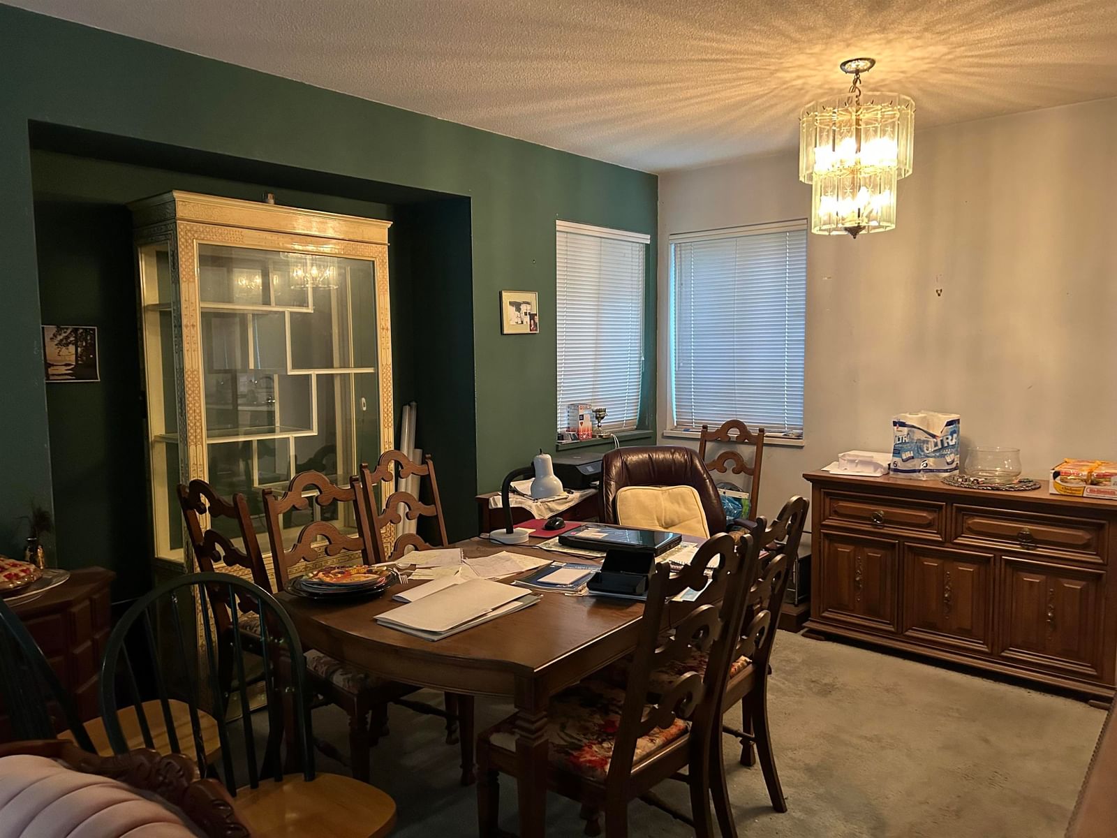 Listing Image 4