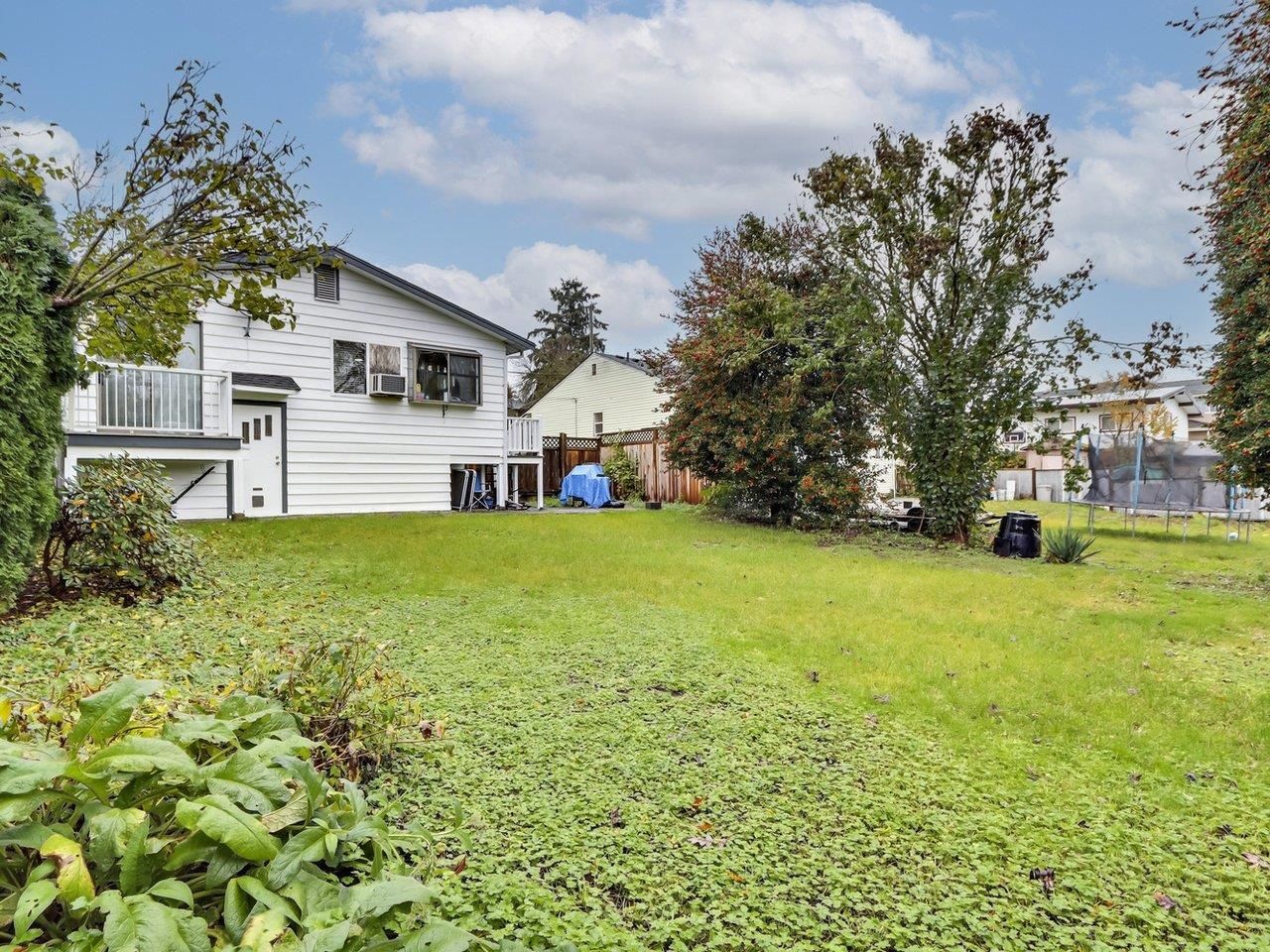 Listing Image 23