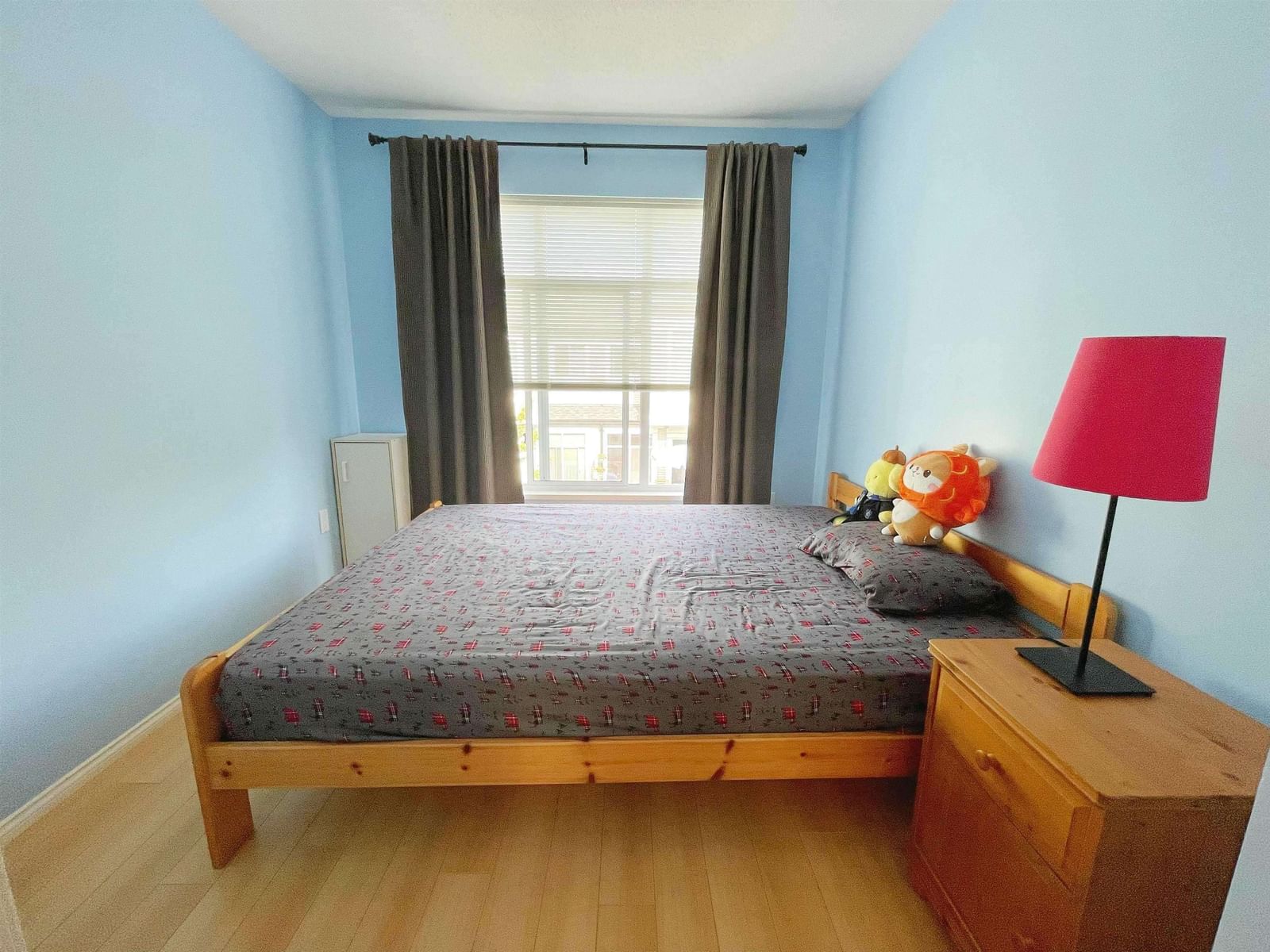 Listing Image 14