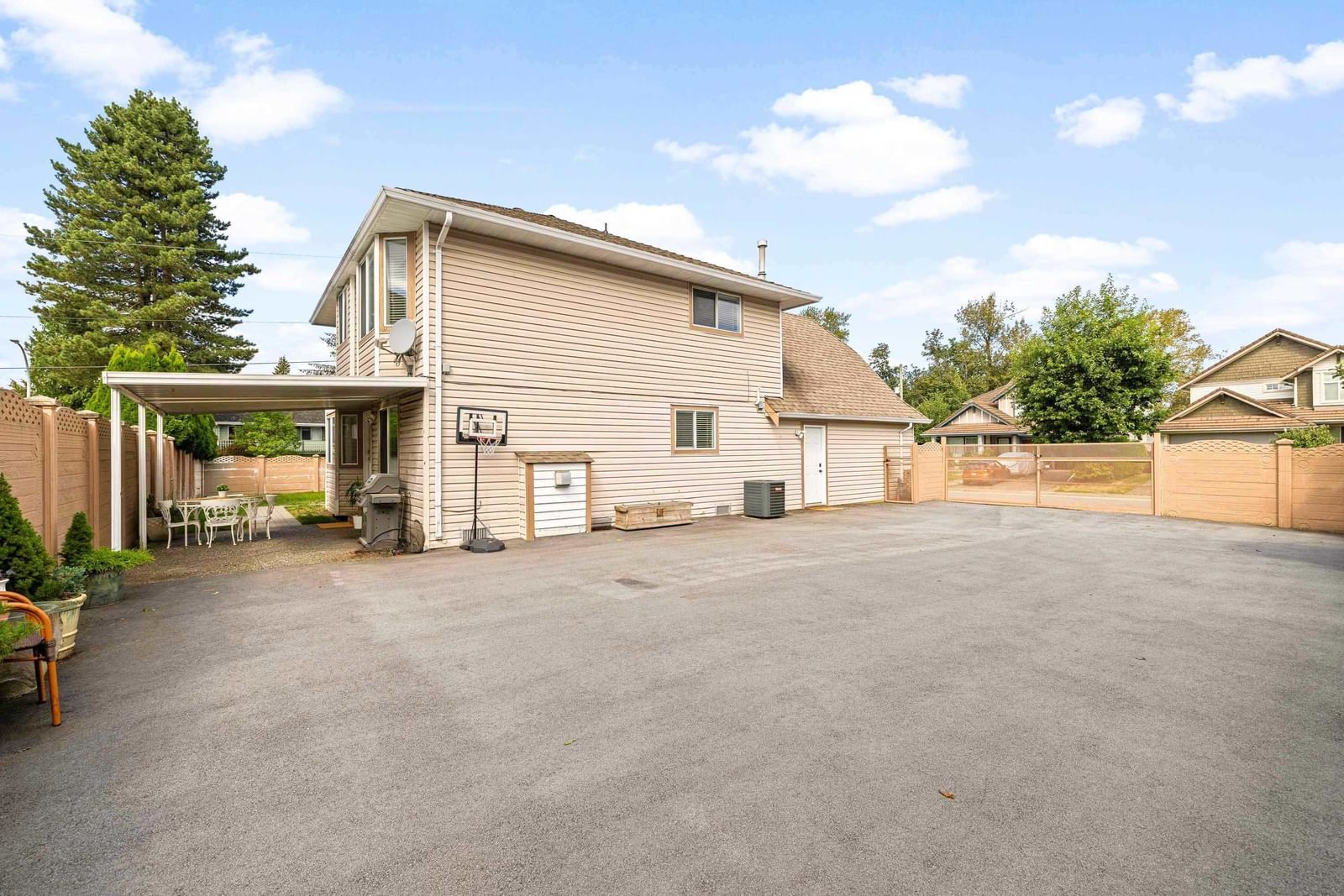 Listing Image 35
