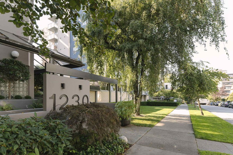 1230 Comox Street #303, Vancouver, British Columbia (MLS R2942160)