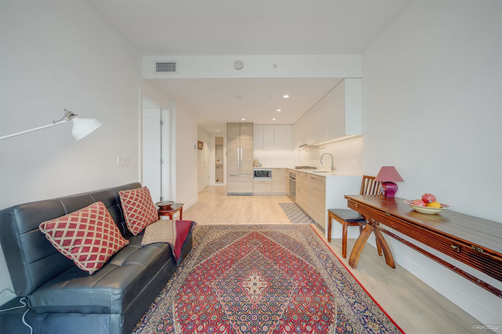 Listing Image 11