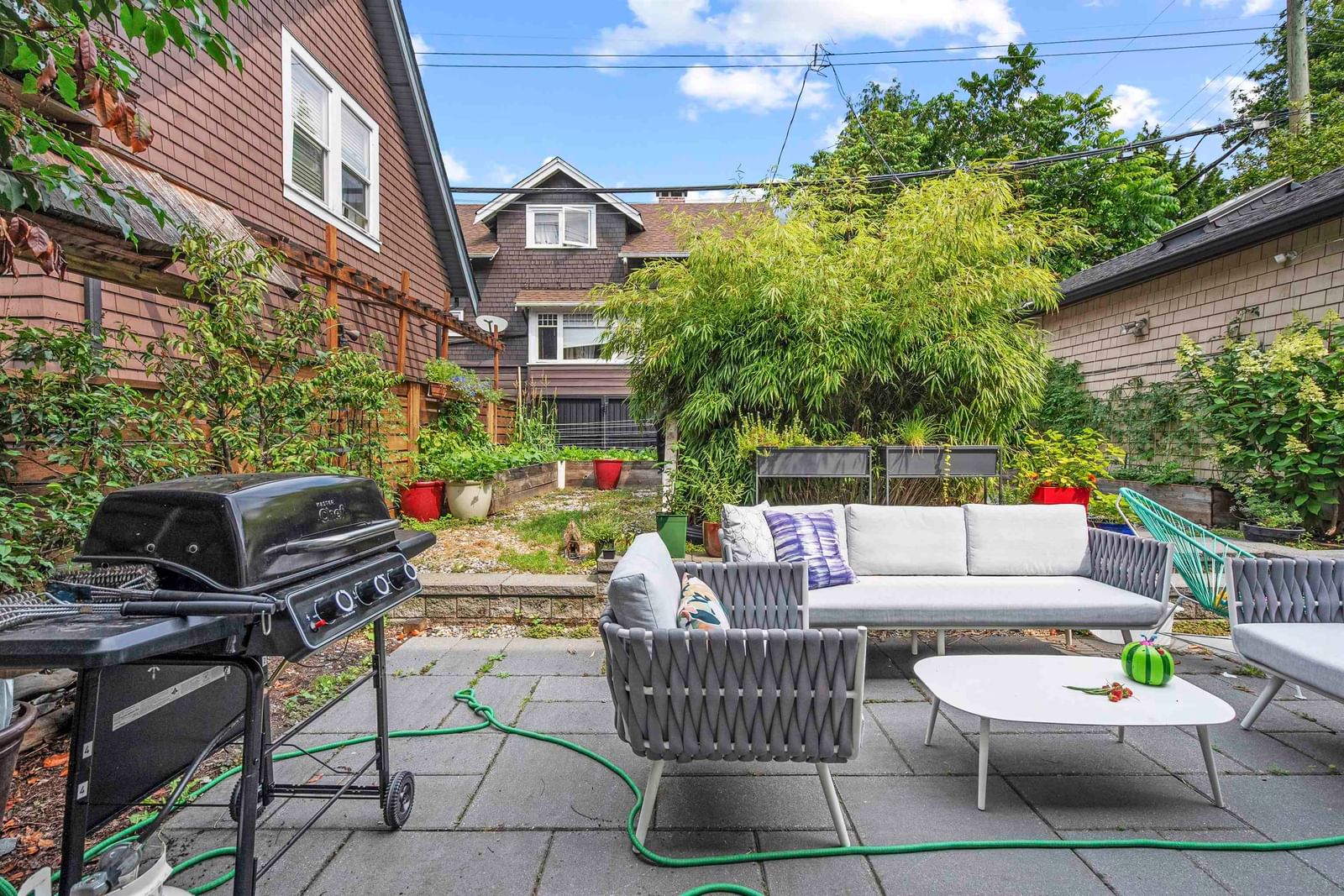 Listing Image 15