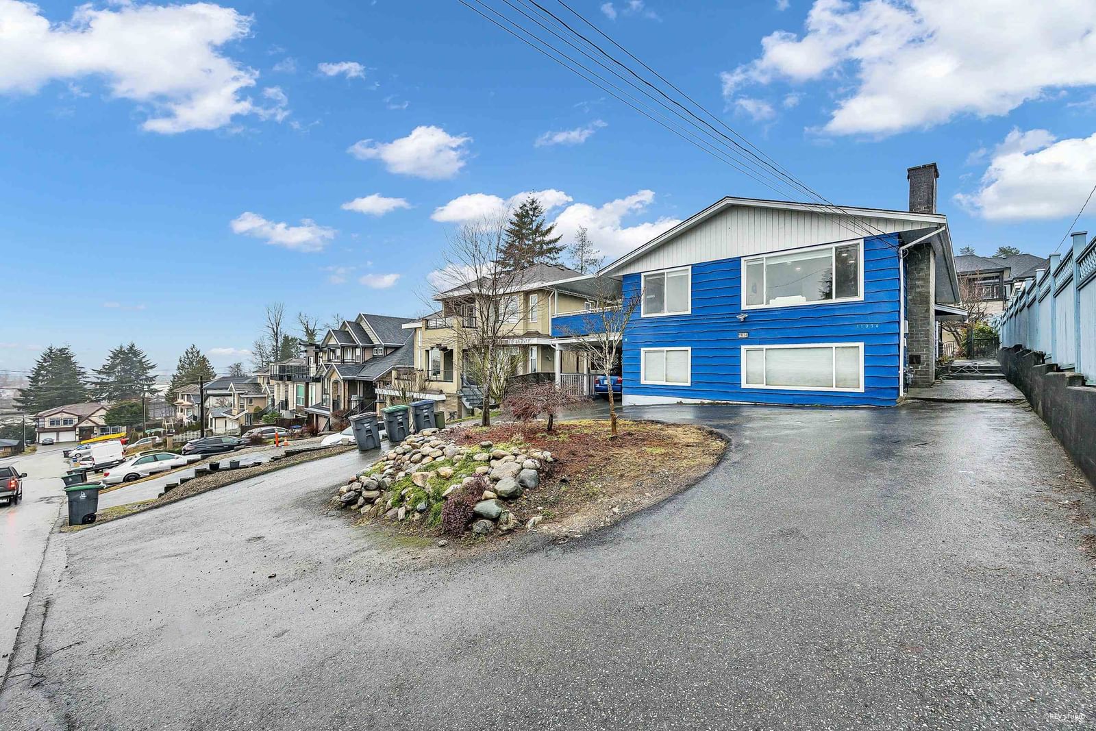Listing Image 27