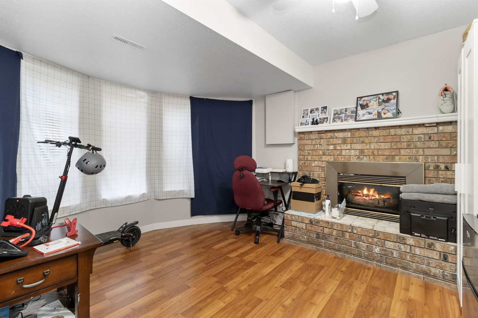 Listing Image 13