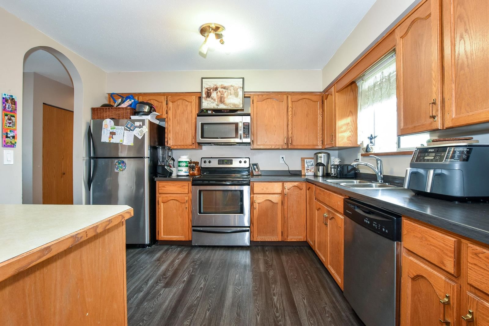 Listing Image 12