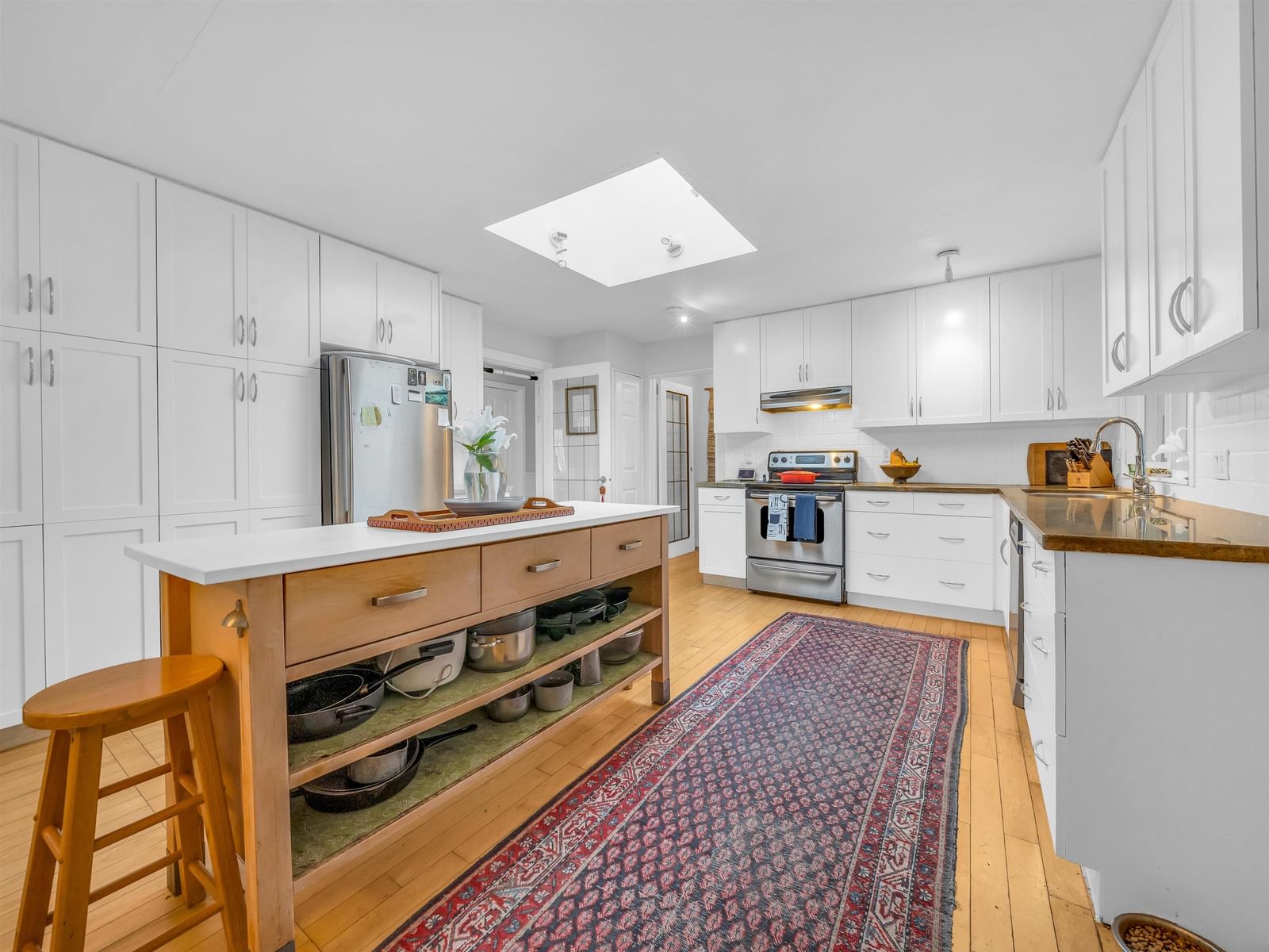 Listing Image 13