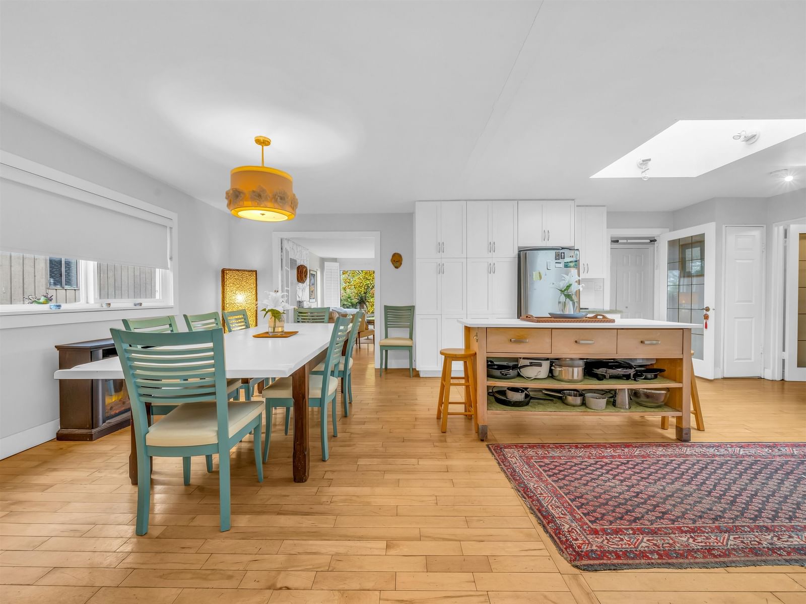Listing Image 16