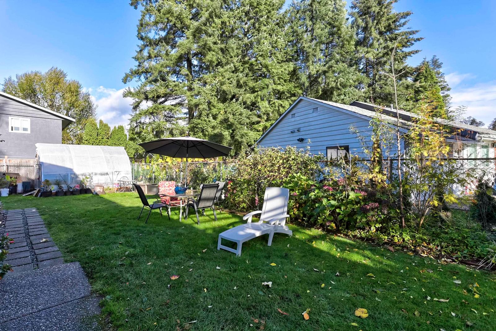 Listing Image 25