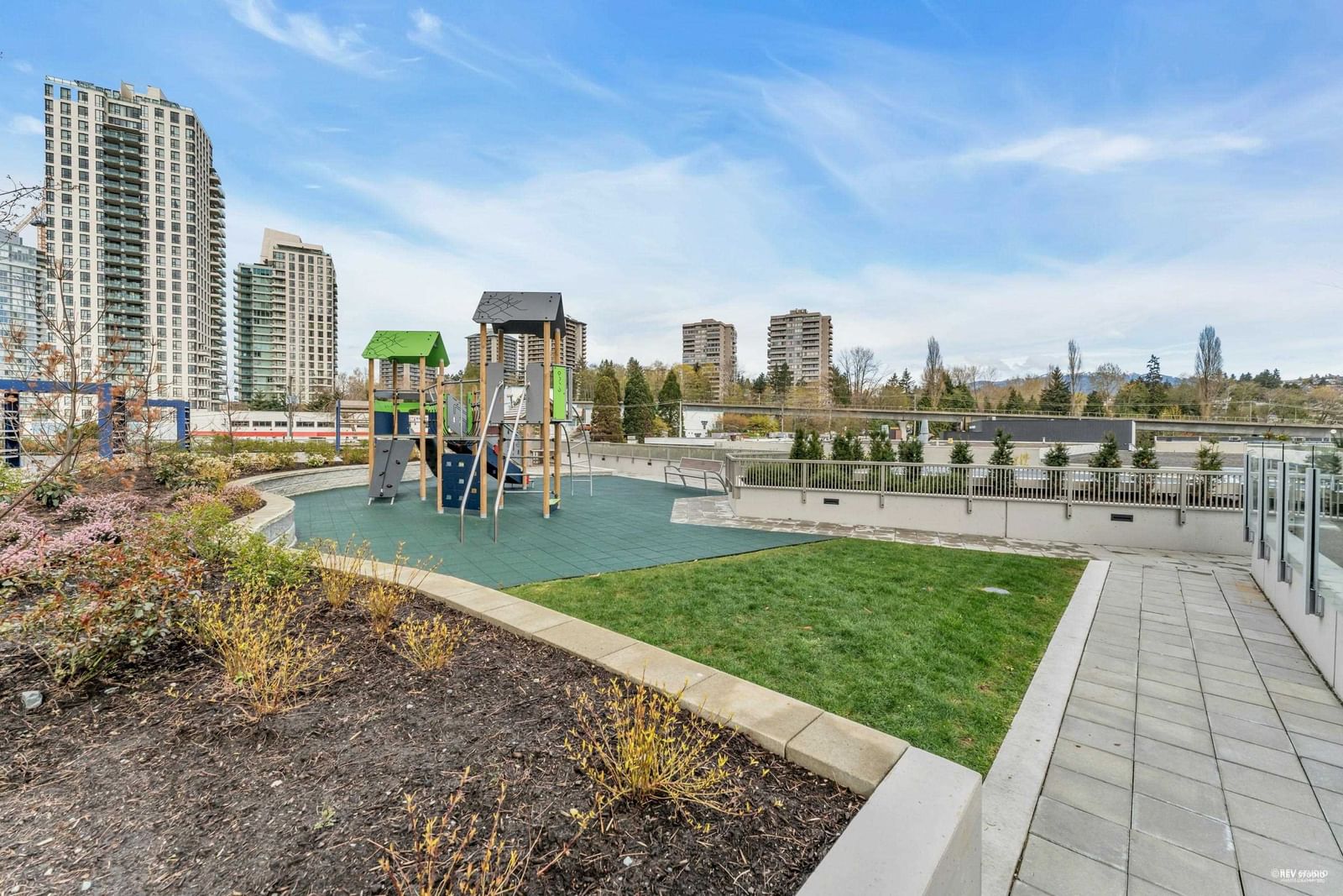 Listing Image 26