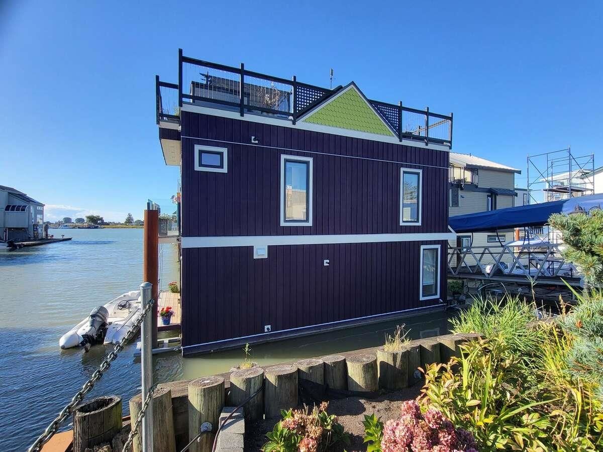 Listing Image 23