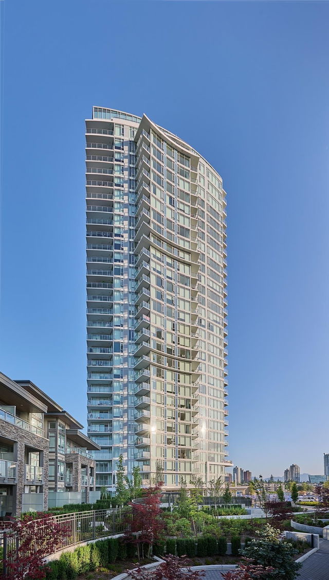 208 - 7683 Park Crescent