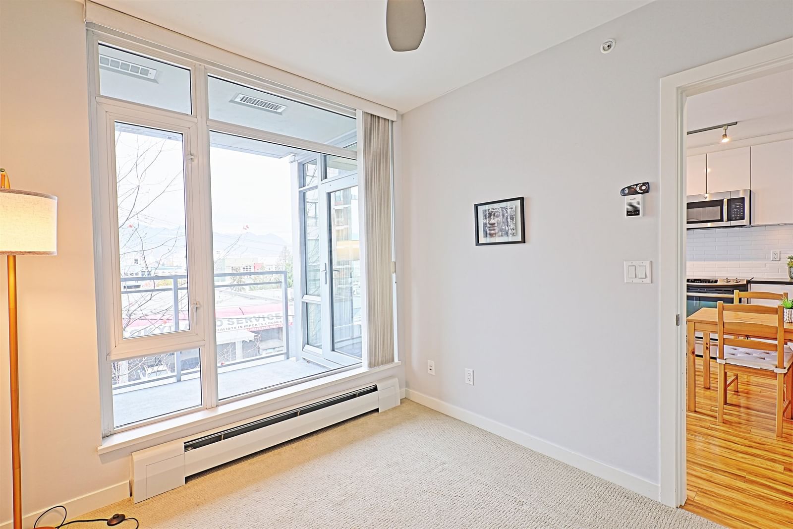 Listing Image 15