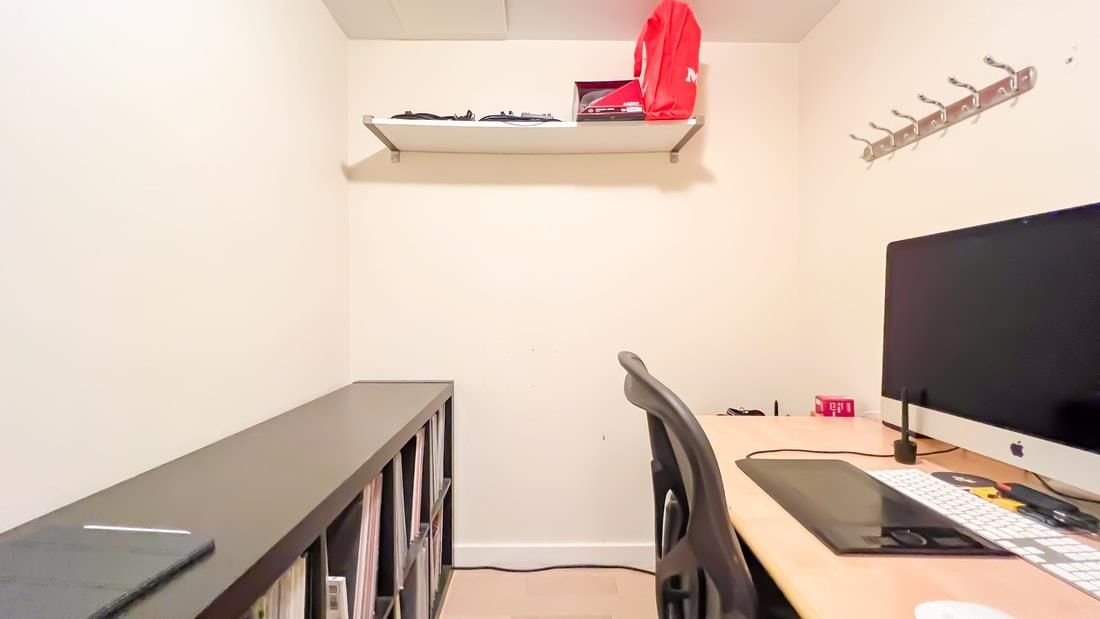 Listing Image 15