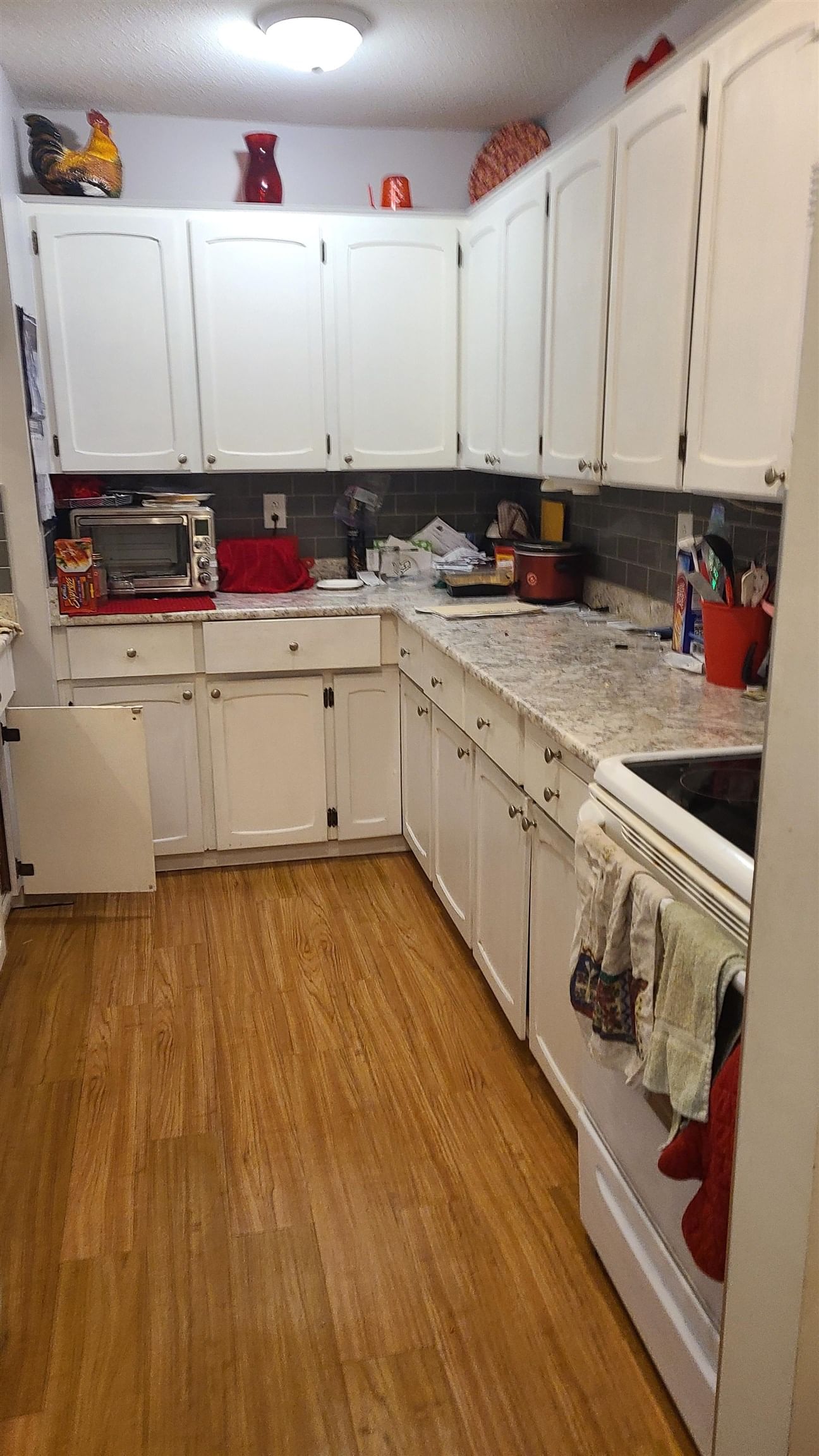 Listing photo 5