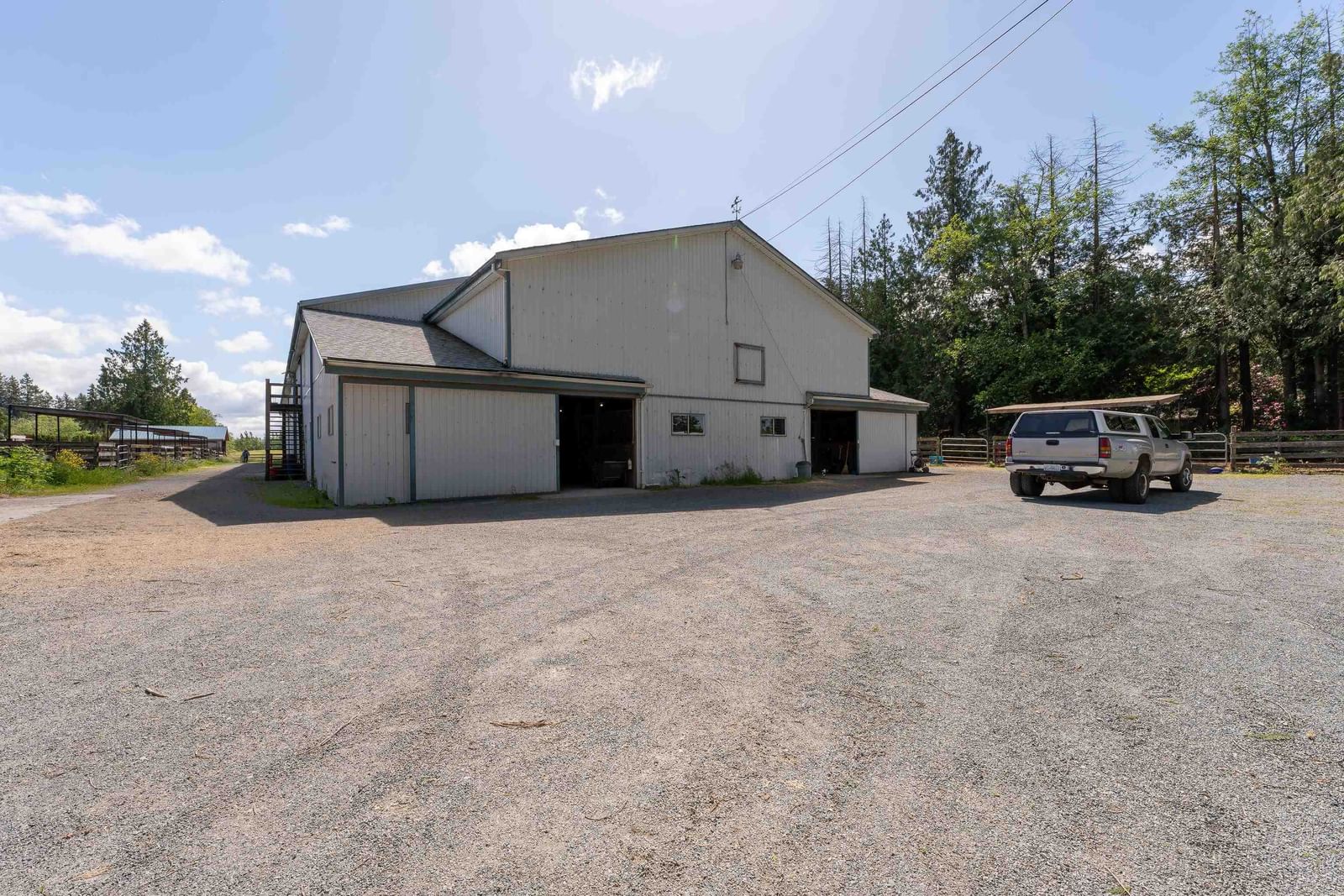 Listing Image 19