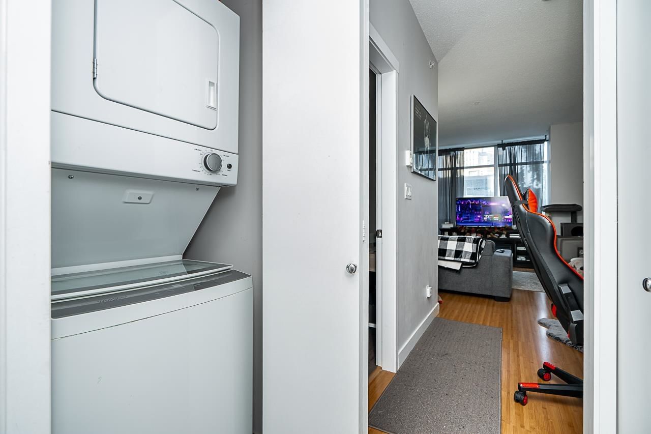 Listing Image 19