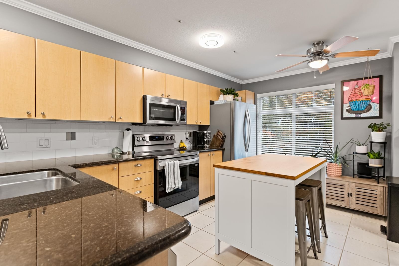 Listing Image 13