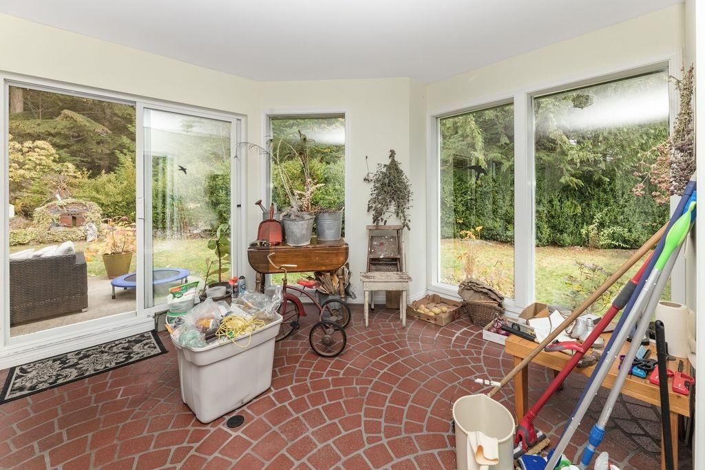 Listing Image 16